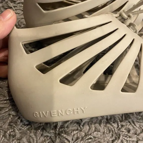 Givenchy Rubber CutOut Accent Gladiator Sandals Size 10 IT 40