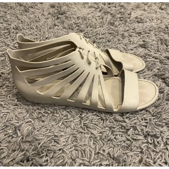 Givenchy Rubber CutOut Accent Gladiator Sandals Size 10 IT 40