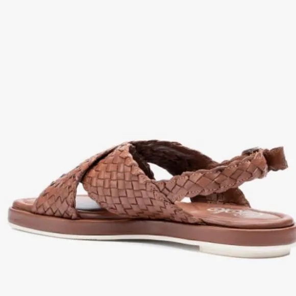 GOLO Criss Slingback Leather Sandal, Size 8, NWT