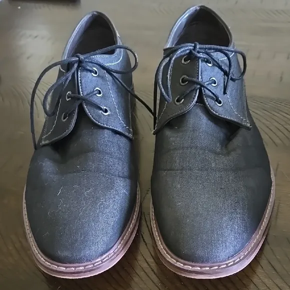 Gray Suede Oxfords with Contrasting Sole