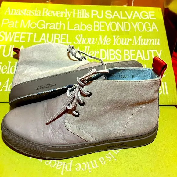 Grey Suede Del Toro Mens chukkas‎ size 9