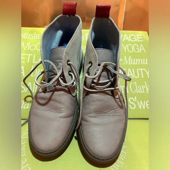 Grey Suede Del Toro Mens chukkas‎ size 9