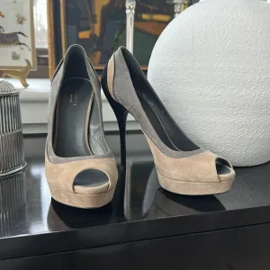 Gucci Color Block Suede Peep Toe Platform Heels NWOT