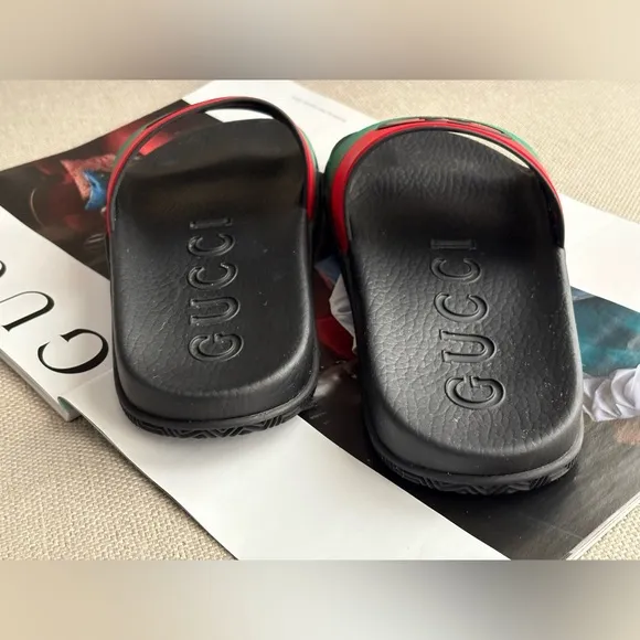 Gucci Interlocking G Rubber Slides Sandals In Black / Red / Green Size 40 EUR