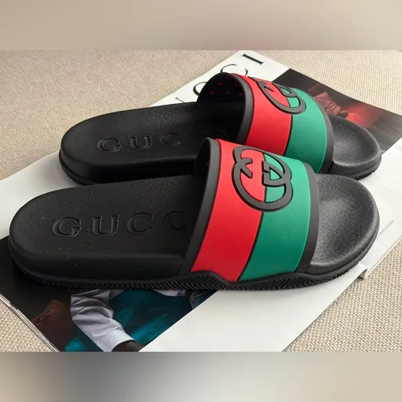 Gucci Interlocking G Rubber Slides Sandals In Black / Red / Green Size 40 EUR