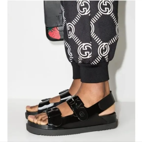 Gucci Isla Rubber Sandals