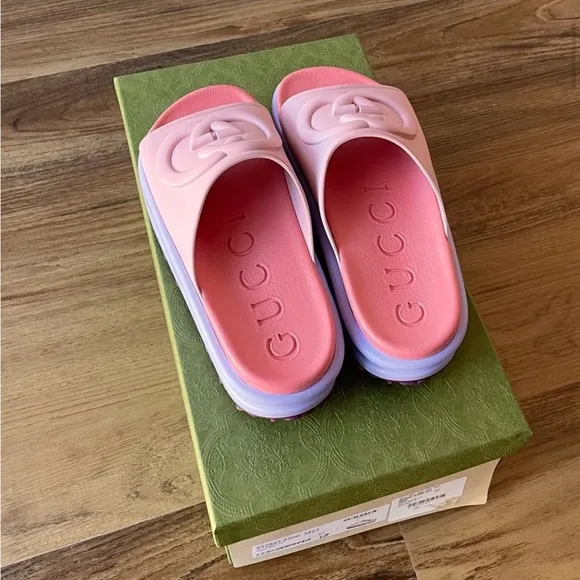 Gucci Miami Interlocking G Rubber Platform Sandal