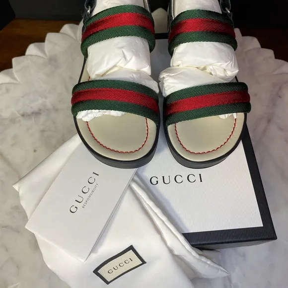 Gucci Red and Green Sandals with Signature Stripes