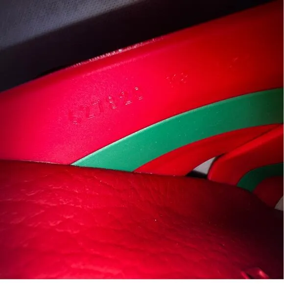GUCCI Red Green Striped Web Accent Rubber Sandals, IT38/US8