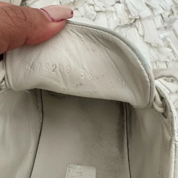 Gucci Sneakers 100 % Authentic womens