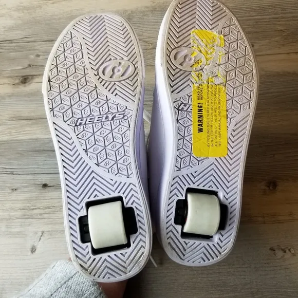 Heelys Pro 20 Canvas All White Wheeled Heel Shoes