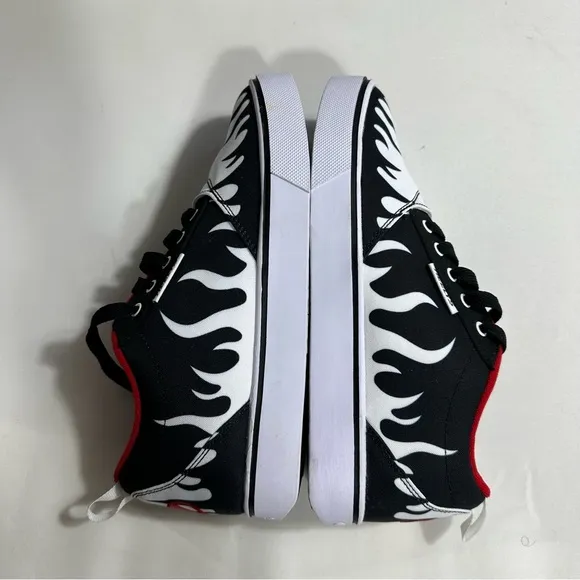 Heelys Pro 20 Prints Skate Shoes Mens Sz 8 Black White Lace Up Casual Sneakers