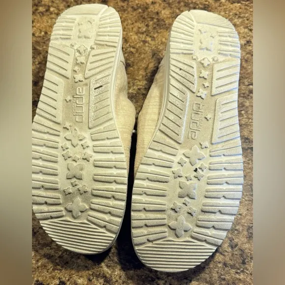Hey Dude Wendy Boho Cream Casual Shoes