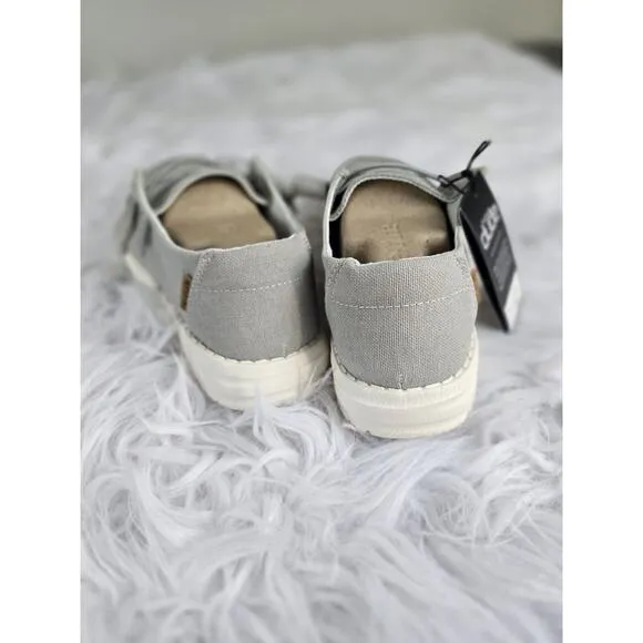 Hey Dude Women's Wendy Chambray Slip-Ons, Chambray Light Grey, US Size 7