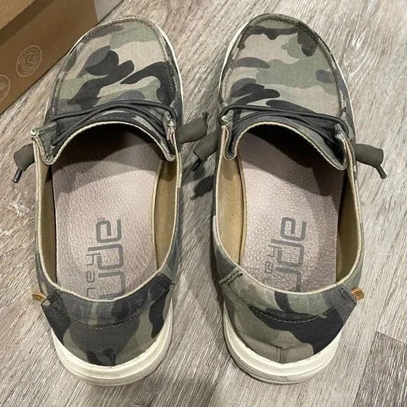 Hey Dude Women’s Wendy Camo Slip On Casual Shoes Size: 6