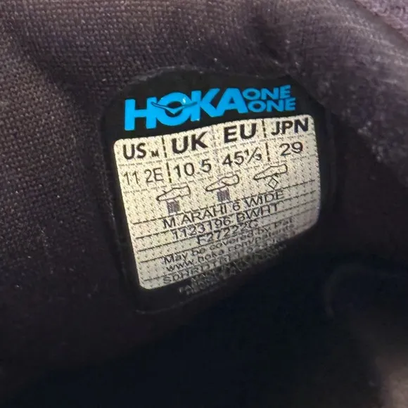 HOKA Men 11 2E Arahi 6 Black Sneaker Shoe EXTRA WIDE