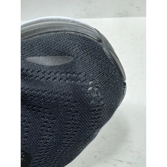 Hoka One One Bondi 8 Running Shoes Womens Sz 10.5 Wide Black White 1127954 BWHT