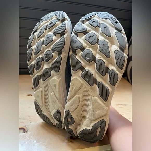 Hoka One One Clifton 9 Gray  Mens Size 12D No shoe templates