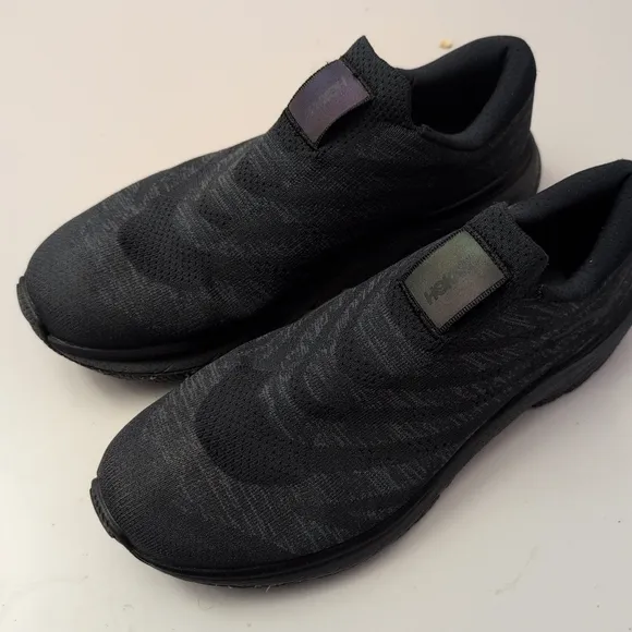 Hoka Woman 8.5 Cavu 3 Slip