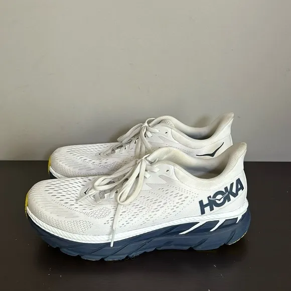 Hoka Women One One Clifton 7 Blanc De Blanc Black Iris Running Shoe Sneaker 10.5