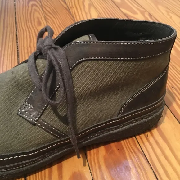 Host Pick! John Varvatos Star U.S.A. Chukka Boots - Size 9M