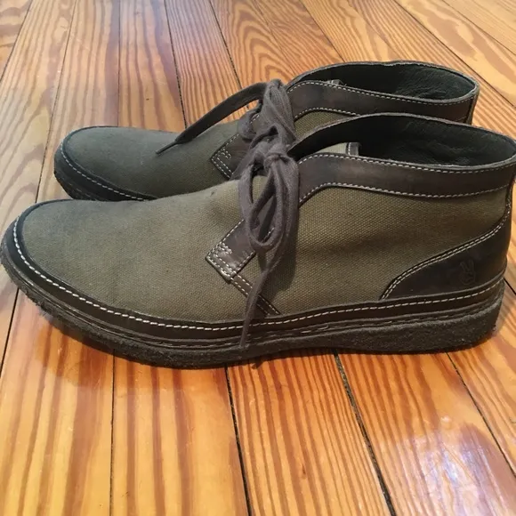 Host Pick! John Varvatos Star U.S.A. Chukka Boots - Size 9M