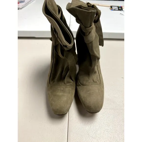 HUGO BOSS Olive Green Nubuck Suede Wrap Around Ankle Boots Blocked Heel Size 40
