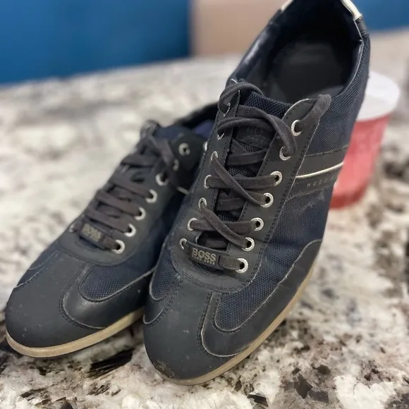 Hugo Boss Shoes men’s size 11