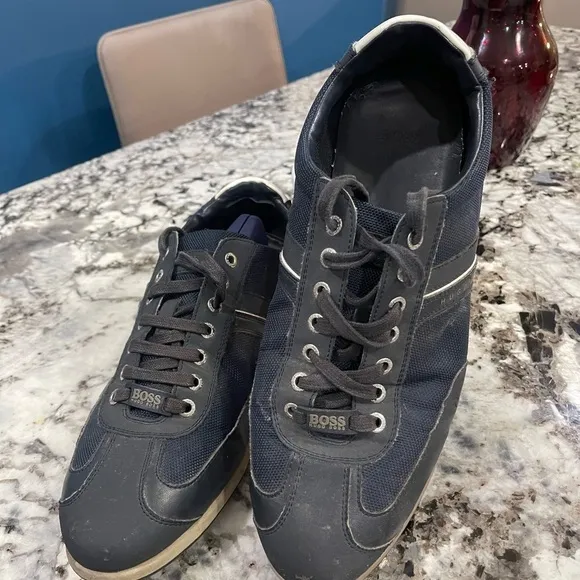 Hugo Boss Shoes men’s size 11