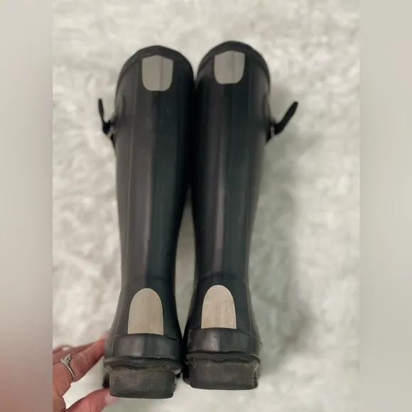 HUNTER Big Kids Original Rain Boots Youth 2 Rubber Black Matte Gender Neutral