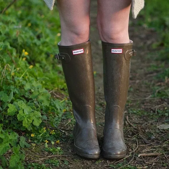 Hunter Festival Wellington tall brown rubber rain boots size 7