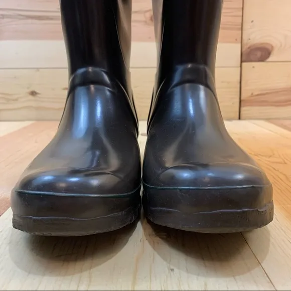 Hunter Festival Wellington tall brown rubber rain boots size 7
