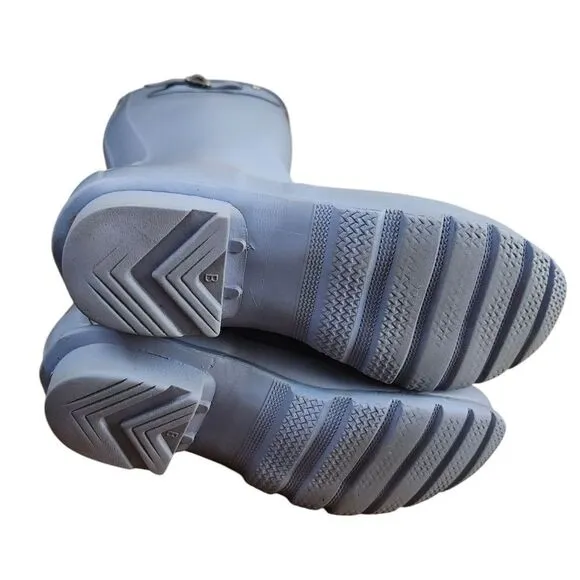 Hunter Kids Orginal unisex light blue rubber rain boots 6G 5B