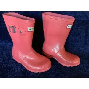 HUNTER Pink/Salmon Glossy Pull-On Rain Boots. Size 10 Excellent Condition.