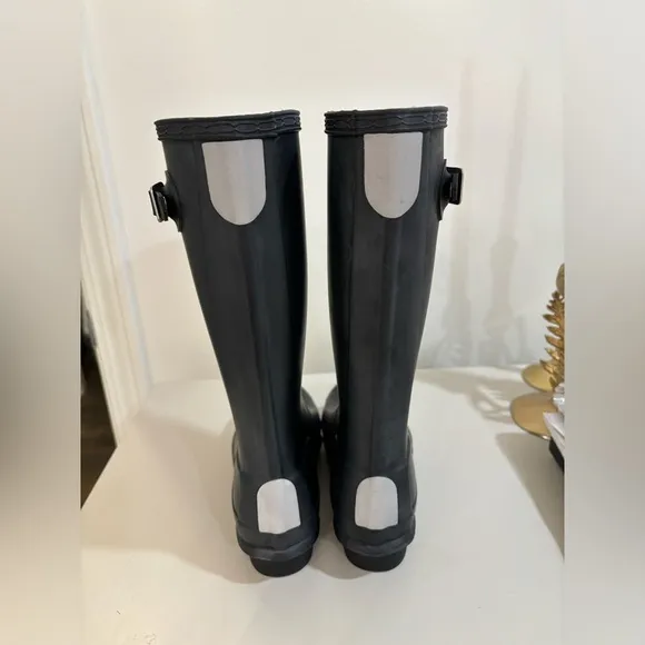 Hunter Rain Boots Kids Classic Original Tall Big Kid Size 3G/2B Matte Black