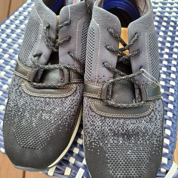 Hush Puppies casual shoes mens size 12
