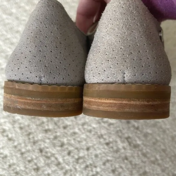 Hush Puppies Women's Aiden Clever Oxford Shoes in Frost Gray Suede Size 6
