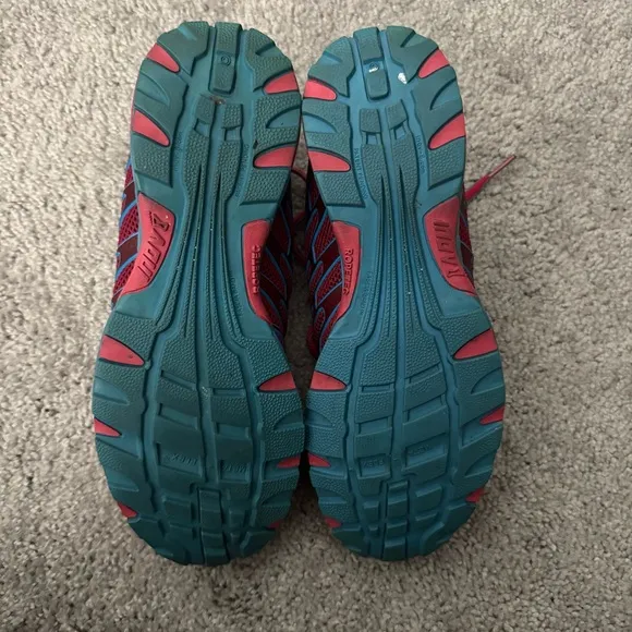 Inov-8 F-Lite 215 Cross-Training Shoes 8.5 Sneakers Mesh