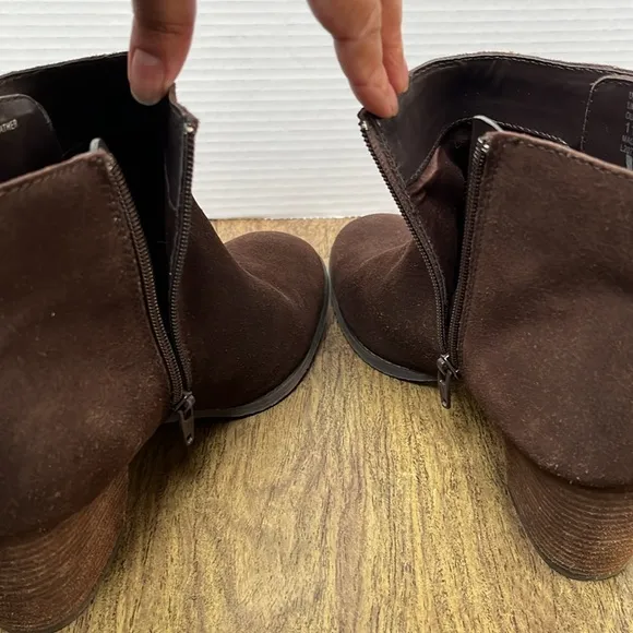 J. Jill Brown Suede Leather Ankle Boots Stacked Heel Brown Booties Size 11