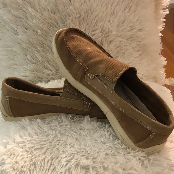 J Murphy By Johnston &amp; Murphy, Suede!  Maybe worn twice EUC.  Date night shoes.