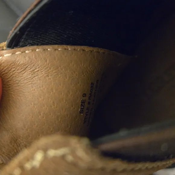 JCrew Men's Size 9 Tan Suede Chelsea Boots