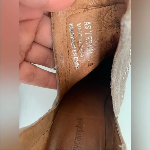 Jeffrey Campbell Asterial Booties Star Studded Suede Tan Silver Size 8
