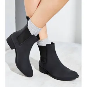 Jeffrey Campbell Black Rubber Rain Boots NWOT 10 B16/15
