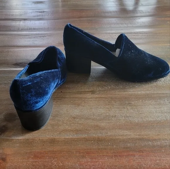 JEFFREY CAMPBELL Blue Velvet McGavin Loafer Shoes Worn Once Size 10