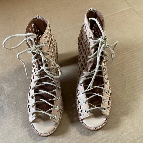 Jeffrey Campbell Cors Cut 2 Laser Block Heels size 8.5