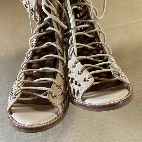 Jeffrey Campbell Cors Cut 2 Laser Block Heels size 8.5