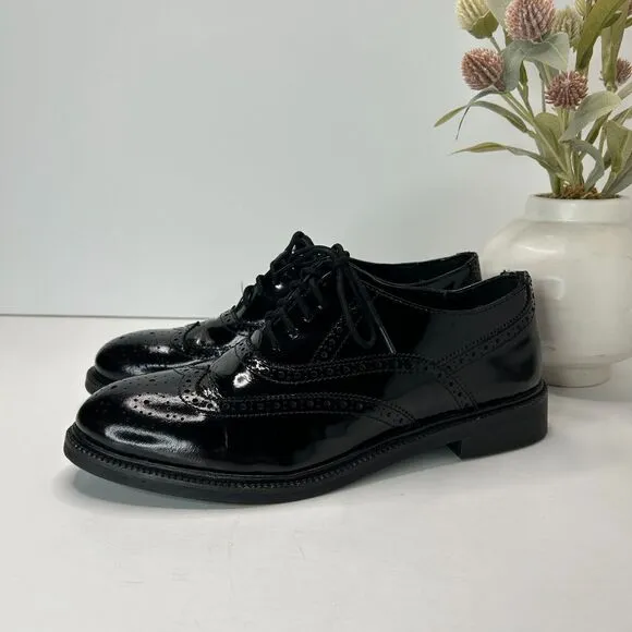 Jeffrey Campbell Moyra Patent Leather Wingtip Oxford Black Women's 7.5 Tried On