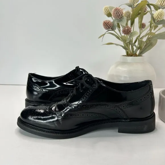 Jeffrey Campbell Moyra Patent Leather Wingtip Oxford Black Women's 7.5 Tried On