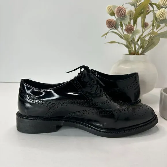 Jeffrey Campbell Moyra Patent Leather Wingtip Oxford Black Women's 7.5 Tried On