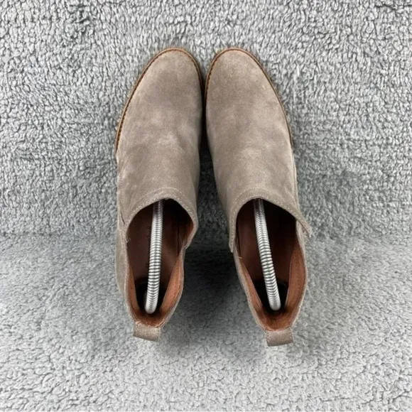 Jeffrey campbell rosalee Grey Suede Bootie Leather Pull On Stacked Heel Womens 9